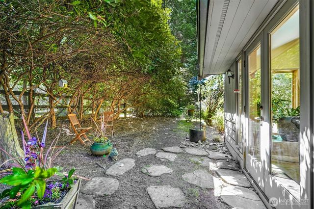3419 Evergreen Point Road, Medina, WA 98039