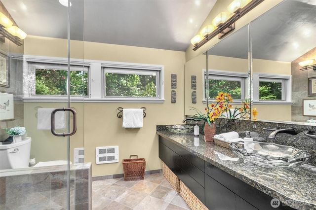 3419 Evergreen Point Road, Medina, WA 98039