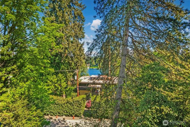 3419 Evergreen Point Road, Medina, WA 98039