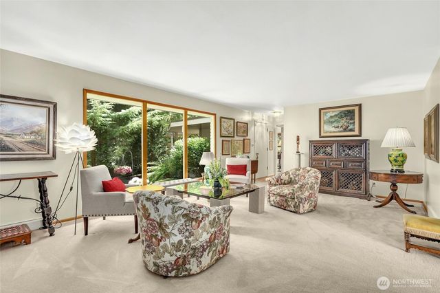 3419 Evergreen Point Road, Medina, WA 98039
