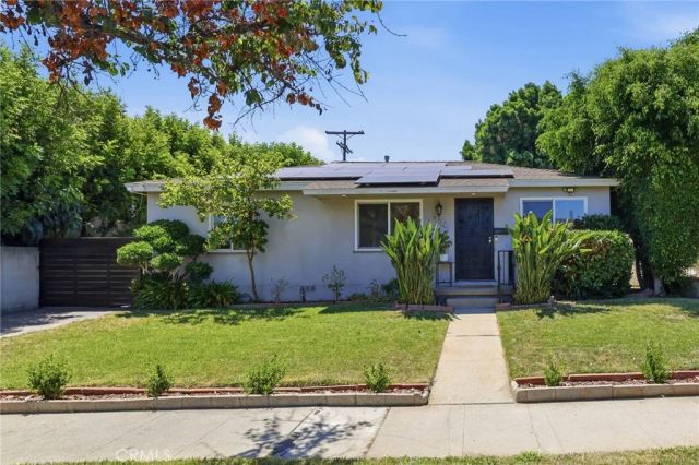 8337 Lennox Avenue, Los Angeles, CA 91402