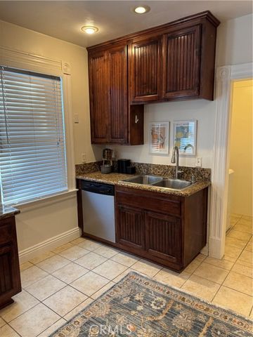 703 Manzanita Avenue, Sierra Madre, CA 91024