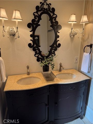 703 Manzanita Avenue, Sierra Madre, CA 91024