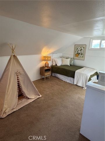 703 Manzanita Avenue, Sierra Madre, CA 91024