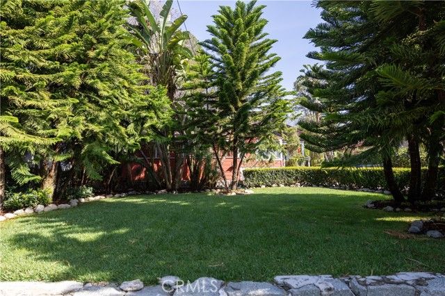 703 Manzanita Avenue, Sierra Madre, CA 91024