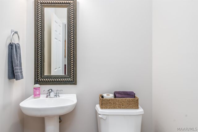 8432 Marsh Pointe Drive, Montgomery, AL 36117