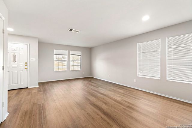 117 Willow Cove, Cibolo, TX 78108