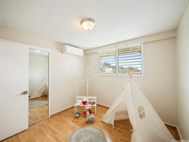 1469 Humuula Street, Kailua, HI 96734