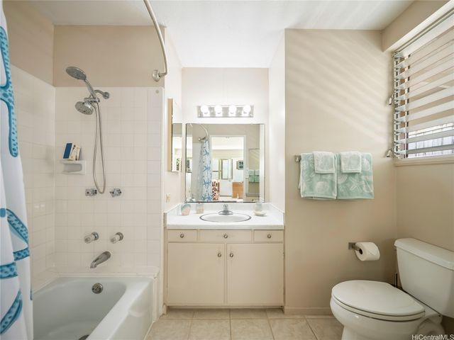 1469 Humuula Street, Kailua, HI 96734