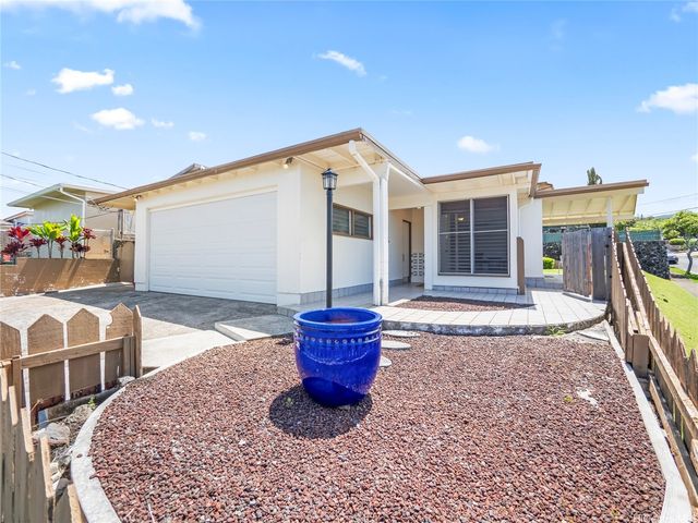 1469 Humuula Street, Kailua, HI 96734