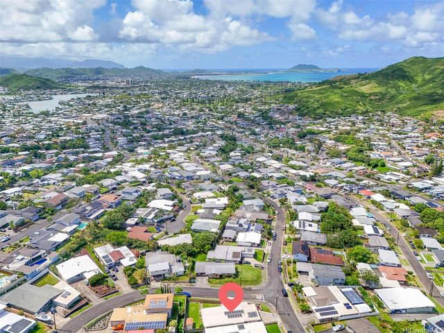 1469 Humuula Street, Kailua, HI 96734