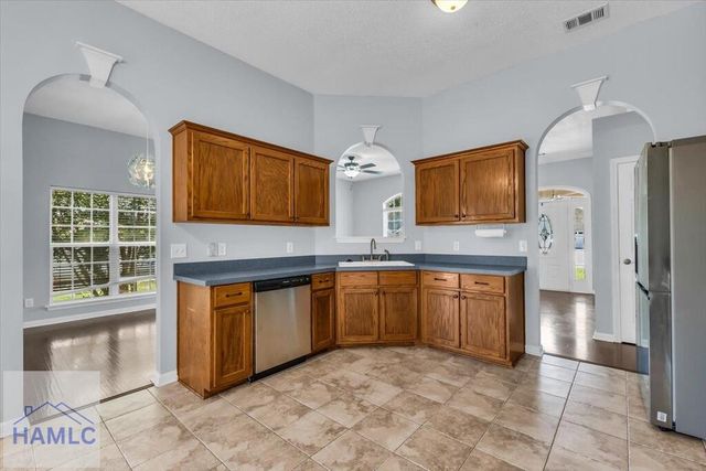 146 Steven Street, Richmond Hill, GA 31324
