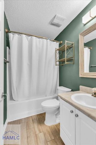 146 Steven Street, Richmond Hill, GA 31324