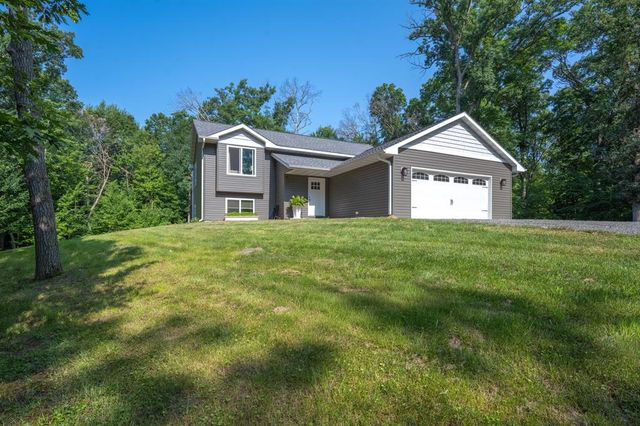 2339 84th Avenue, Osceola, WI 54020