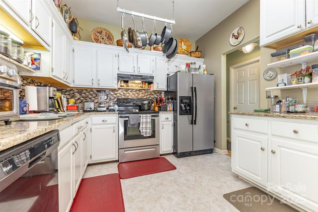 14304 Beryl Court, Pineville, NC 28134