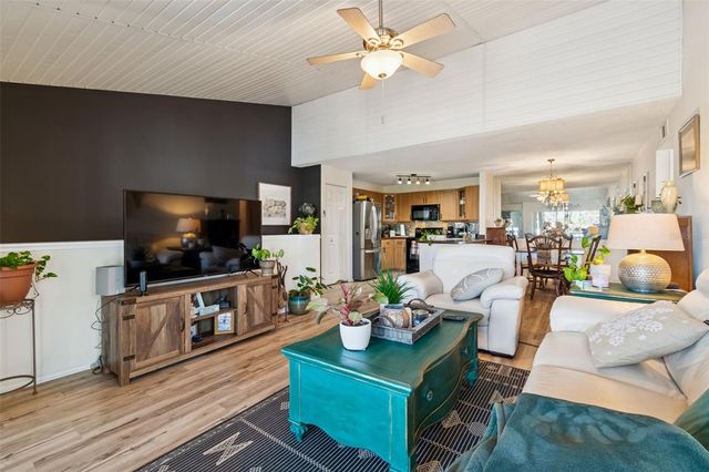 5754 BAYWATER DRIVE, Tampa, FL 33615