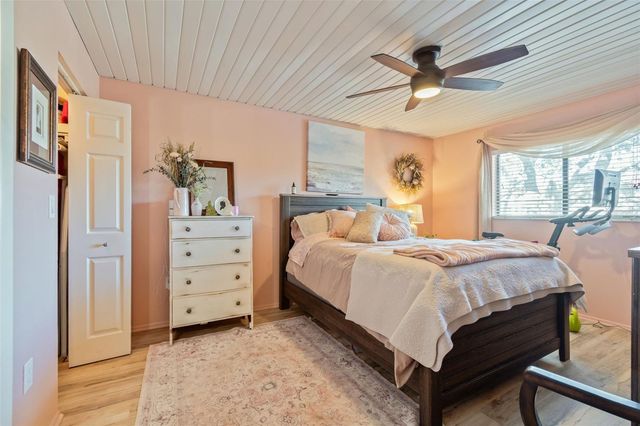 5754 BAYWATER DRIVE, Tampa, FL 33615