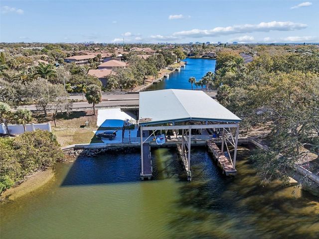 5754 BAYWATER DRIVE, Tampa, FL 33615