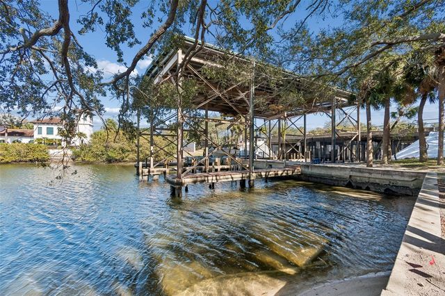 5754 BAYWATER DRIVE, Tampa, FL 33615