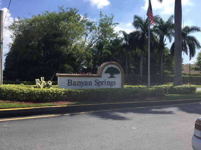 10118 Mangrove Drive 105, Boynton Beach, FL 33437