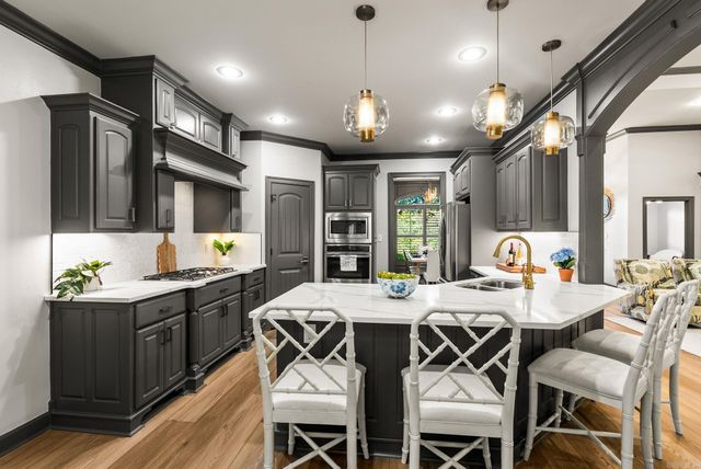 13500 Foxfield Lane, Little Rock, AR 72211
