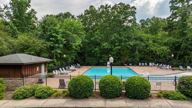 13500 Foxfield Lane, Little Rock, AR 72211