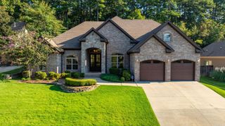 13500 Foxfield Lane, Little Rock, AR 72211
