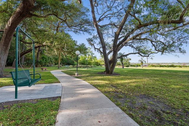 1707 PRESTWICK PLACE 1707, St Augustine, FL 32086