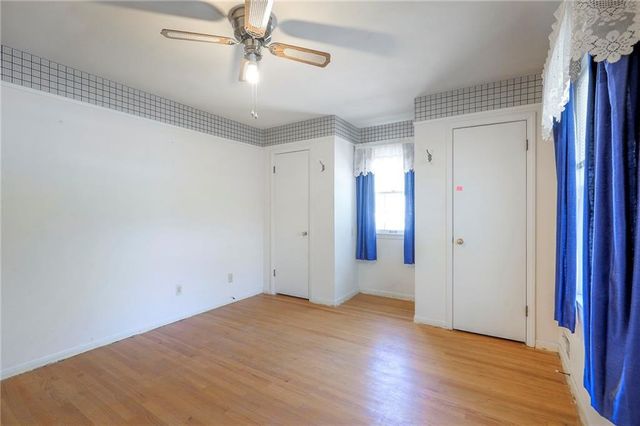 406 W 109th Street, Kansas City, MO 64114