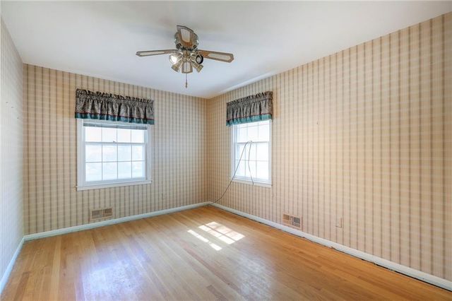 406 W 109th Street, Kansas City, MO 64114