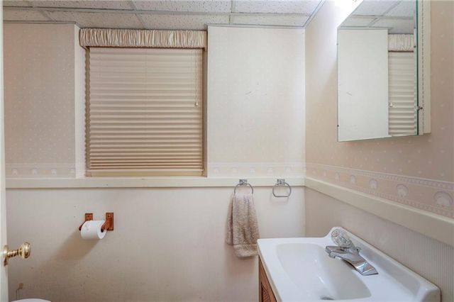 406 W 109th Street, Kansas City, MO 64114