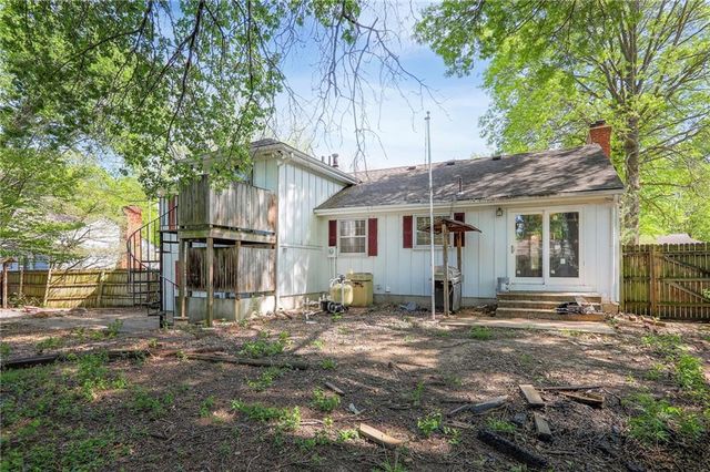 406 W 109th Street, Kansas City, MO 64114