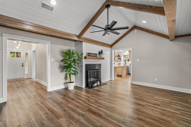 1037 Western Hills RD, Rockdale, TX 76567