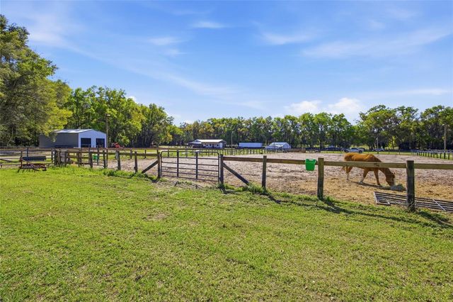 3660 W HWY 329, Reddick, FL 32686