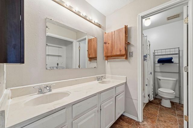 5603 Lynngate Drive, Spring, TX 77373