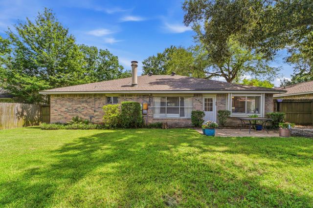 5603 Lynngate Drive, Spring, TX 77373