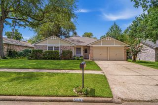 5603 Lynngate Drive, Spring, TX 77373