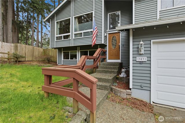 983 NE Melia Lane, Bremerton, WA 98311