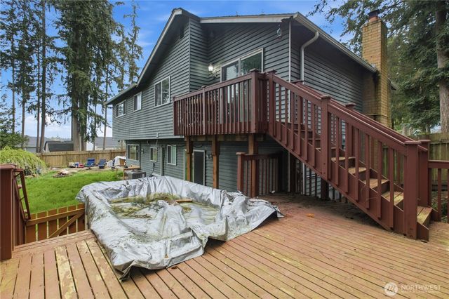 983 NE Melia Lane, Bremerton, WA 98311