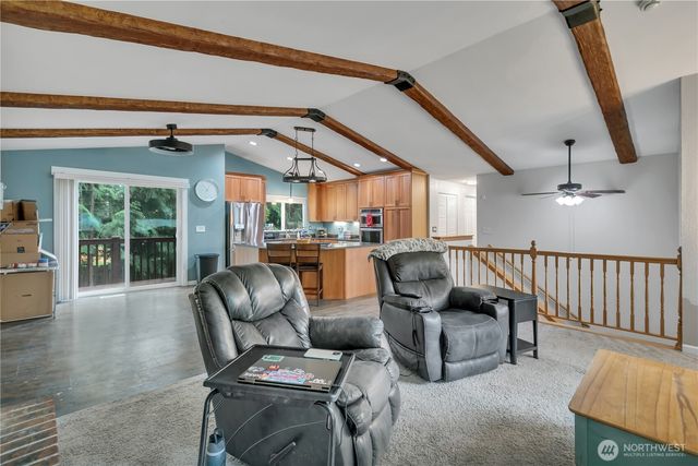 983 NE Melia Lane, Bremerton, WA 98311