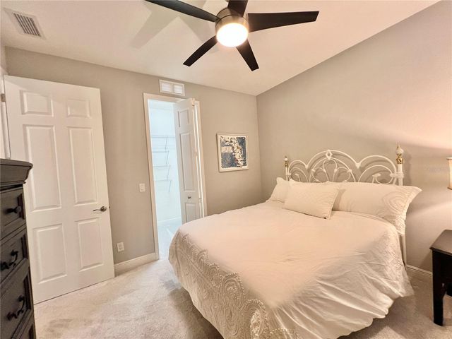 2946 TRUSTEE AVENUE, Sarasota, FL 34243