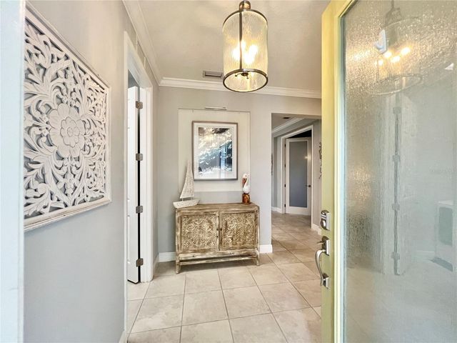 2946 TRUSTEE AVENUE, Sarasota, FL 34243
