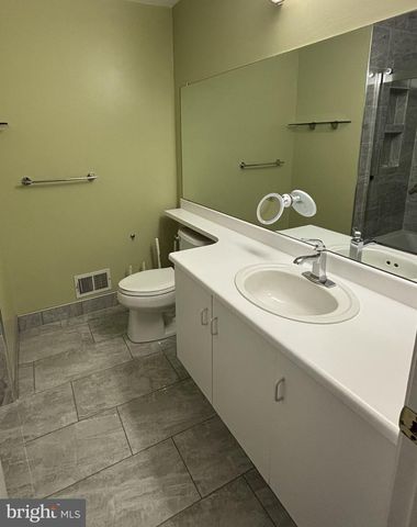 2002 S BRANCH DR, Whitehouse Station, NJ 08889