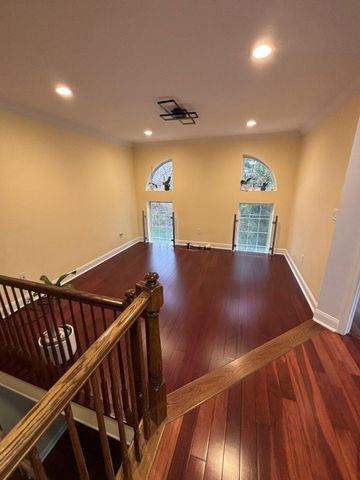 2002 S BRANCH DR, Whitehouse Station, NJ 08889