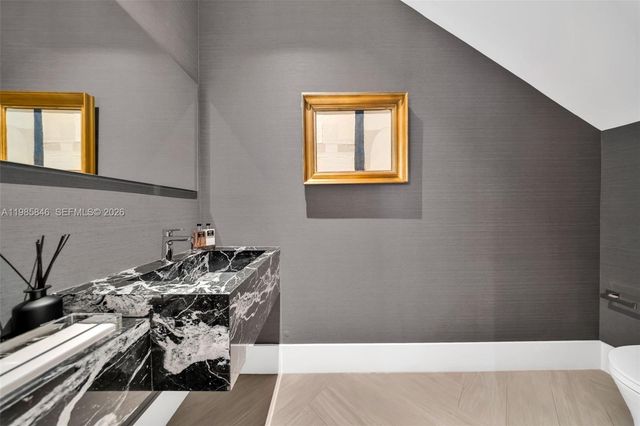 3510 Segovia St 3510, Coral Gables, FL 33134