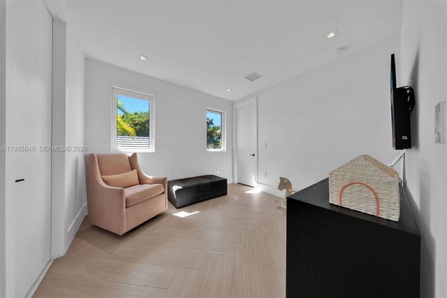 3510 Segovia St 3510, Coral Gables, FL 33134