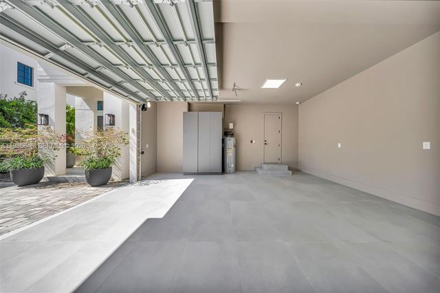 3510 Segovia St 3510, Coral Gables, FL 33134