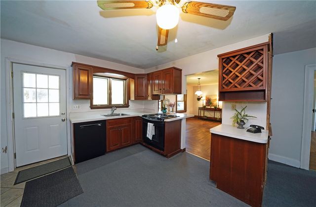 93 Prospect Hill Road, Horseheads, NY 14845