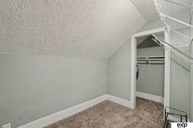3027 Arcadia Avenue, Omaha, NE 68111