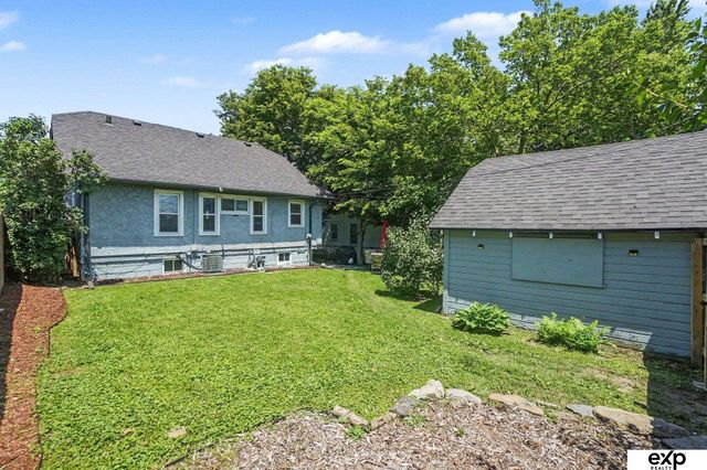 3027 Arcadia Avenue, Omaha, NE 68111